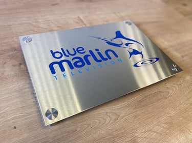 stainless_steel_sign_with_steel_stand_off_lockable_fixings.jpg